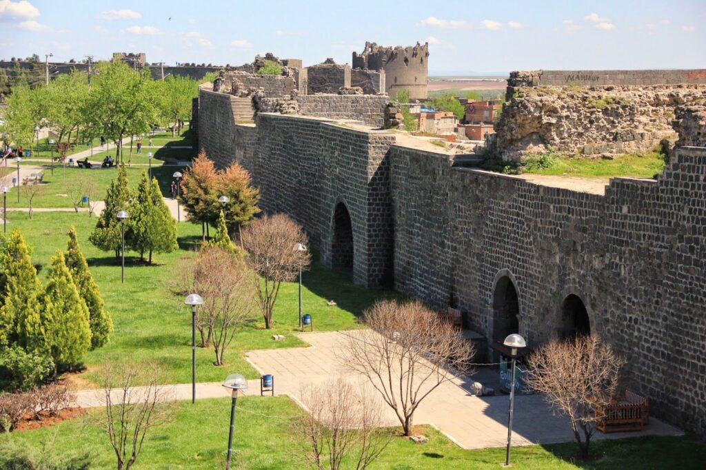 Diyarbakır (Amed) Surları ve Kültürel Mirasın Korunması